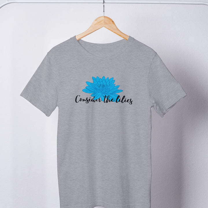 Blue Lily Tee - Emerald Promise